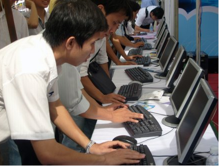 Oracle cung cấp dịch vụ