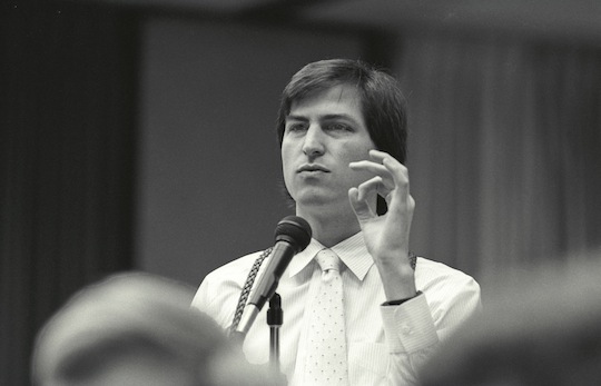 Steve Jobs - Thiên tài hay người đến từ tương lai