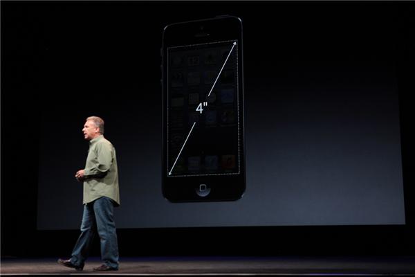 iPhone 5: Câu chuyện của một kẻ không bao giờ được sai lầm