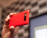 Chiêm ngưỡng bộ đôi điện thoại Windows Phone 8 đầu tiên của Nokia